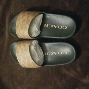 Coach Slip On Shoes.  Black/Tan. Style G3759. Size 8B